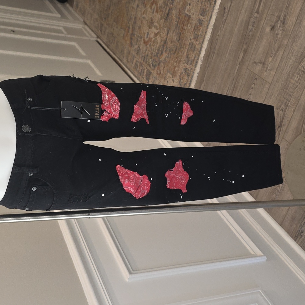 Spark Black % Red Distressed Mens / Unisex Jeans NWT